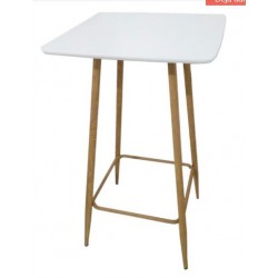 Table haute scandinave